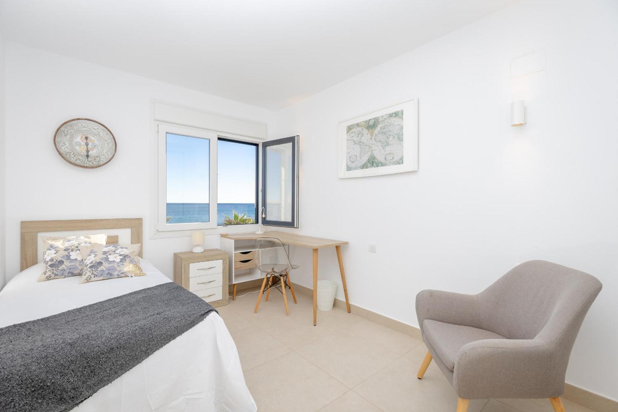 Fidalsa Paradise Sea Punta Prima ตอร์เรเวียคา ภายนอก รูปภาพ
